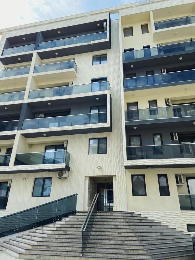 דירות Năvodari Peacock Apartament- Stefan Building מראה חיצוני תמונה